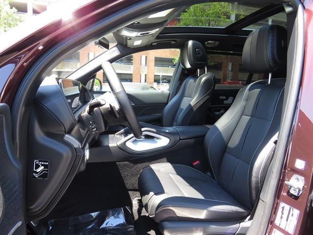 Certified Used 2022 Obsidian Black Metallic Mercedes-Benz Maybach GLS 600 image 21