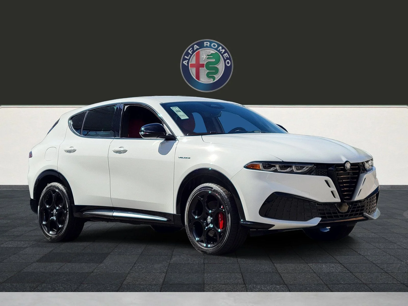 Used 2026 White Alfa Romeo Base image 1