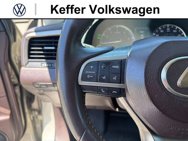 Used 2017  Lexus 350 image 10