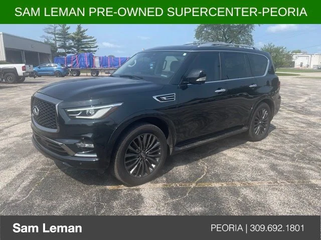Used 2024 Black INFINITI Premium Select image 2