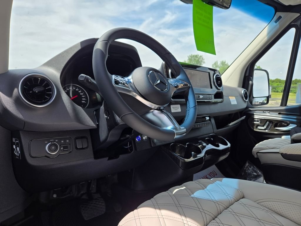 2025 Mercedes-Benz Sprinter Cargo Van Base - Photo 18