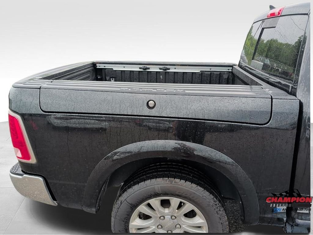 Used 2018 Black Ram Laramie Longhorn image 13