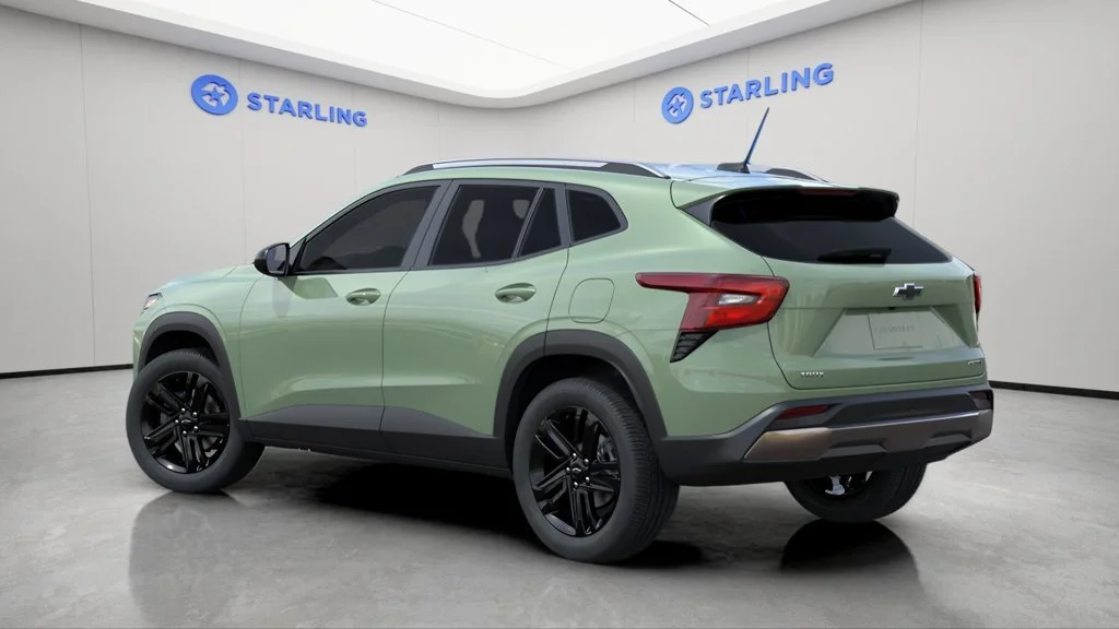New 2026 Cacti Green Chevrolet ACTIV image 2