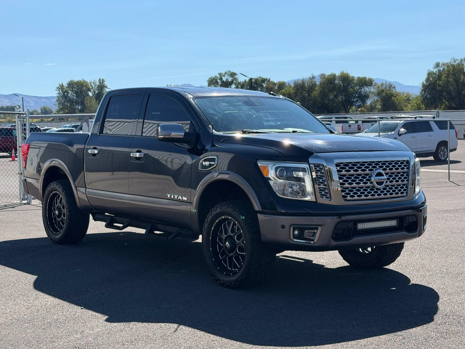 2017 Nissan Titan