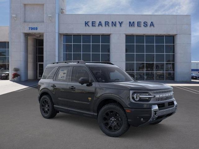 New 2025 Shadow Black Ford Badlands image 30