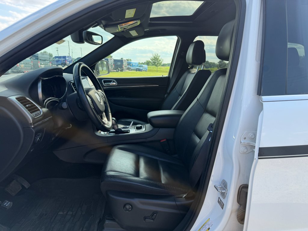 Used 2021 Bright White Clearcoat Jeep Limited image 7