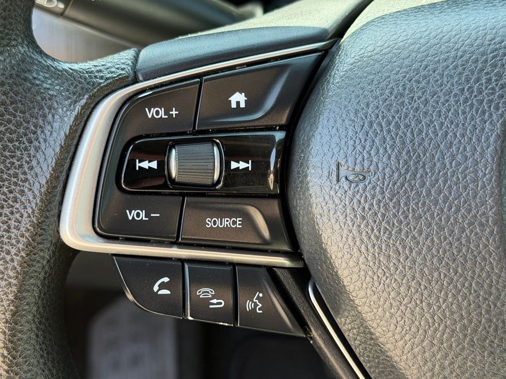 Used 2018 Gray Honda LX image 13