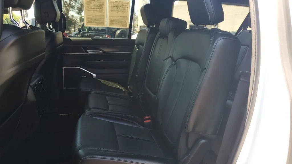 Used 2024 White Jeep Series II image 15