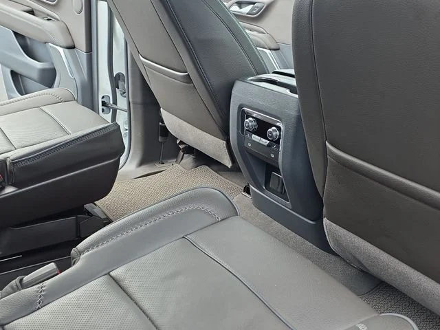 Used 2024 White GMC Denali image 12