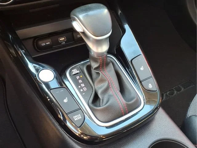 Used 2020 White Kia GT-Line Turbo image 11
