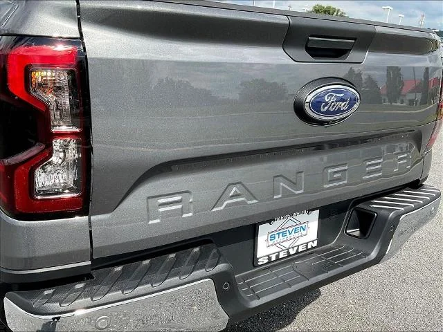 New 2026 Carbonized Gray Metallic Ford Lariat® image 44