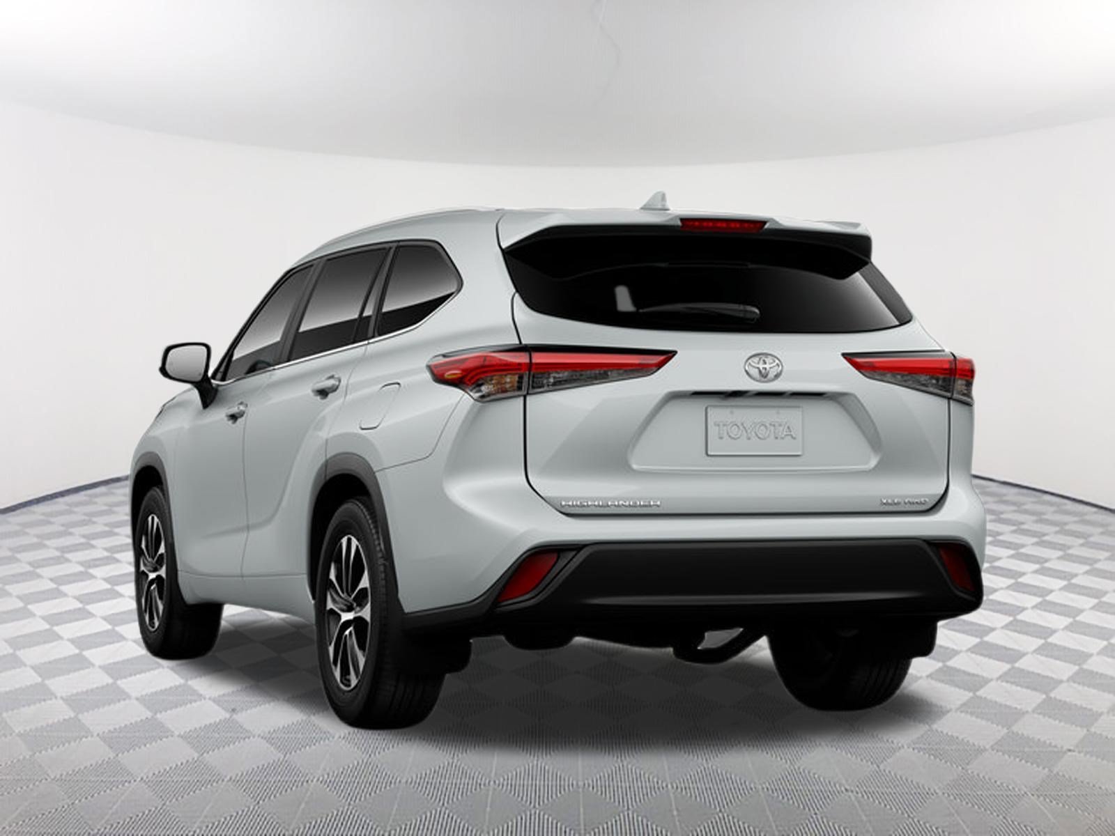 New 2026 Wind Chill Pearl Toyota XLE image 26