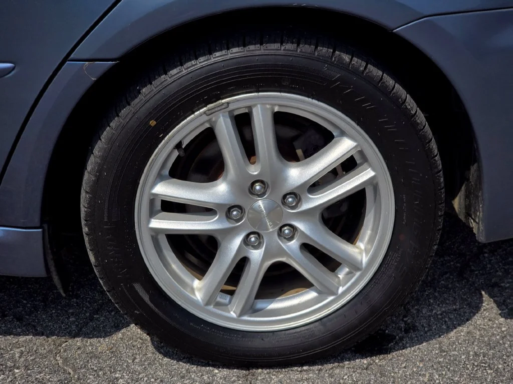 Used 2005  Subaru 2.5i image 20