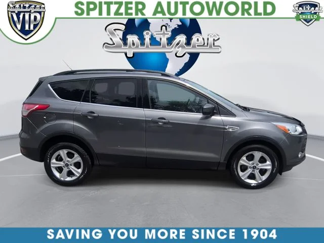 Used 2014 Gray Ford SE image 10