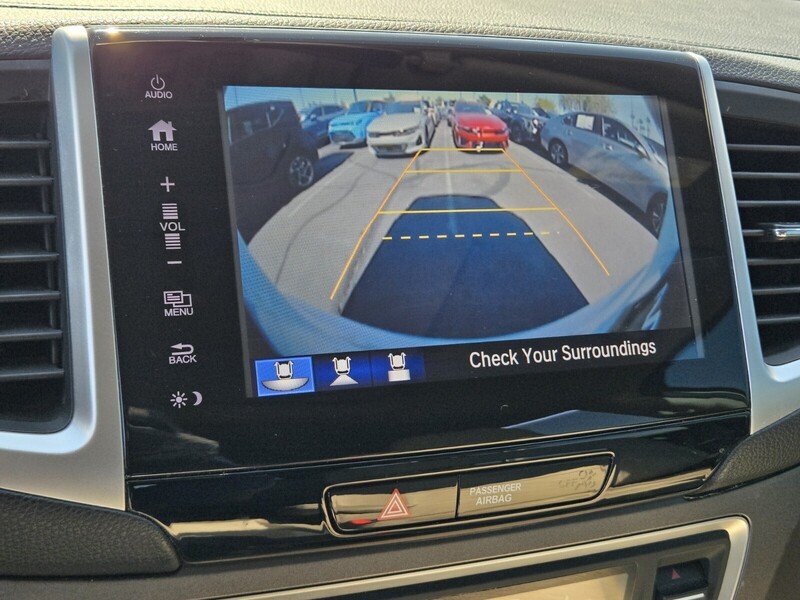 Used 2017  Honda EX-L image 21
