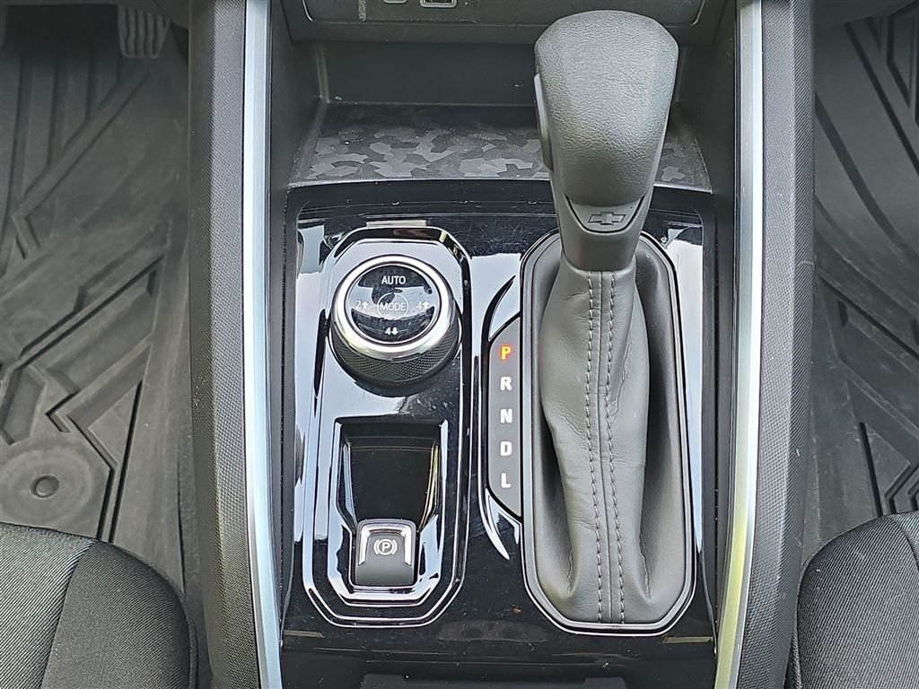 Used 2024  Chevrolet Trail Boss image 24