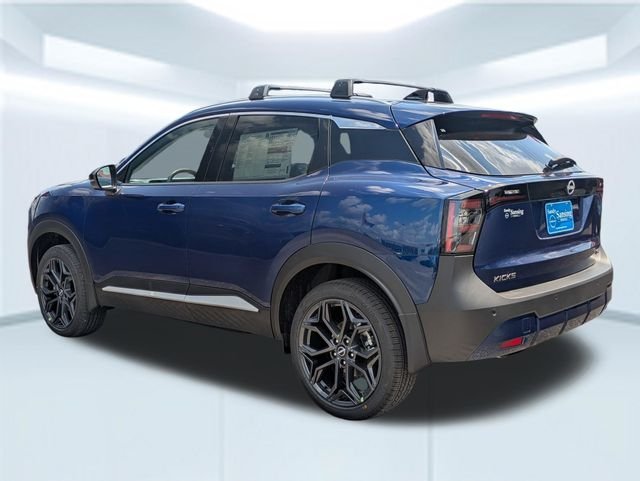 New 2026 Deep Blue Pearl Nissan SR image 3
