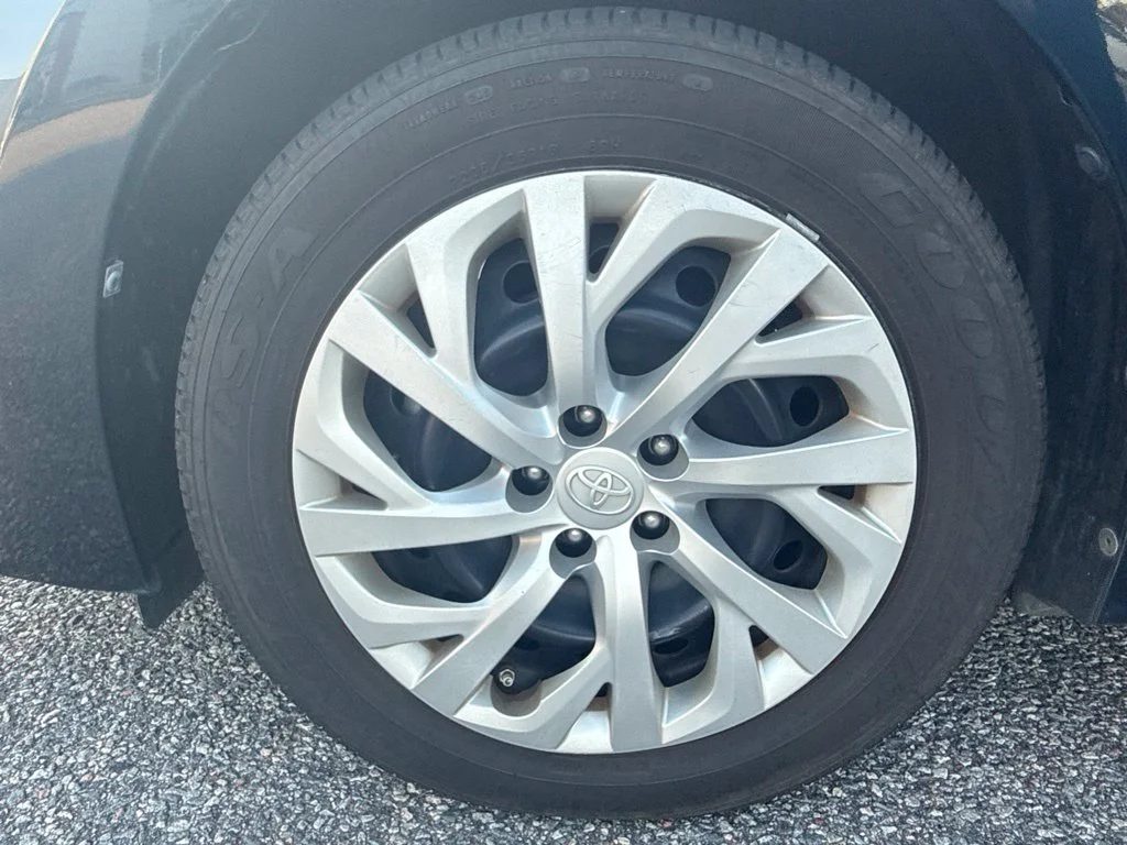 Used 2019 Blue Toyota LE image 17