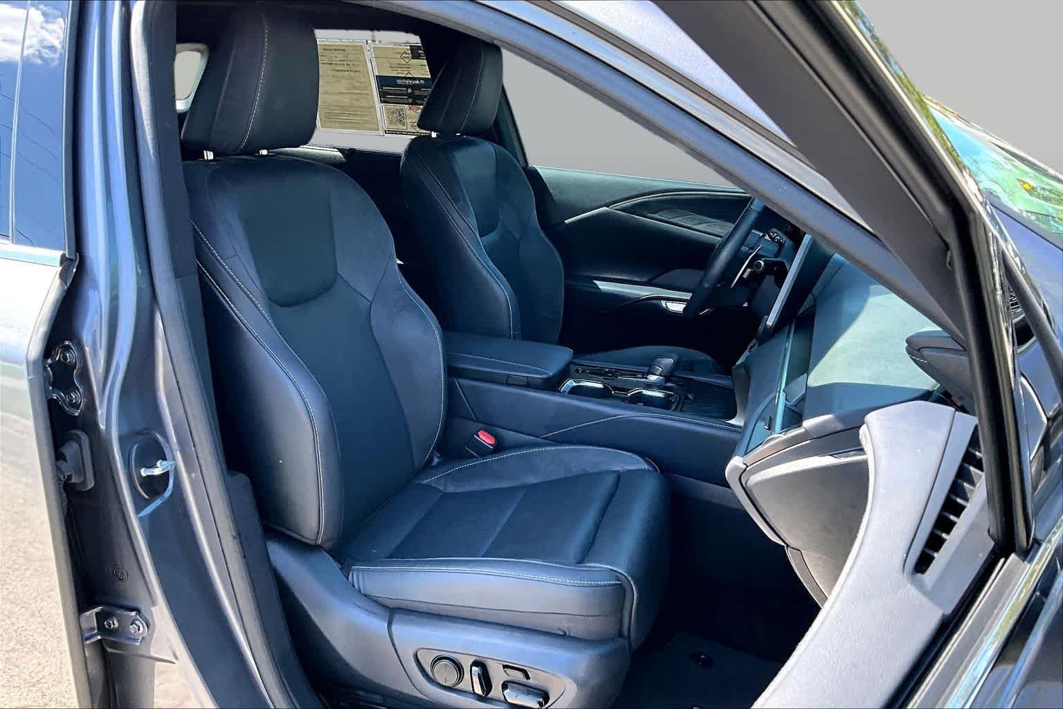 Used 2023 Nebula Gray Pearl Lexus Luxury image 9