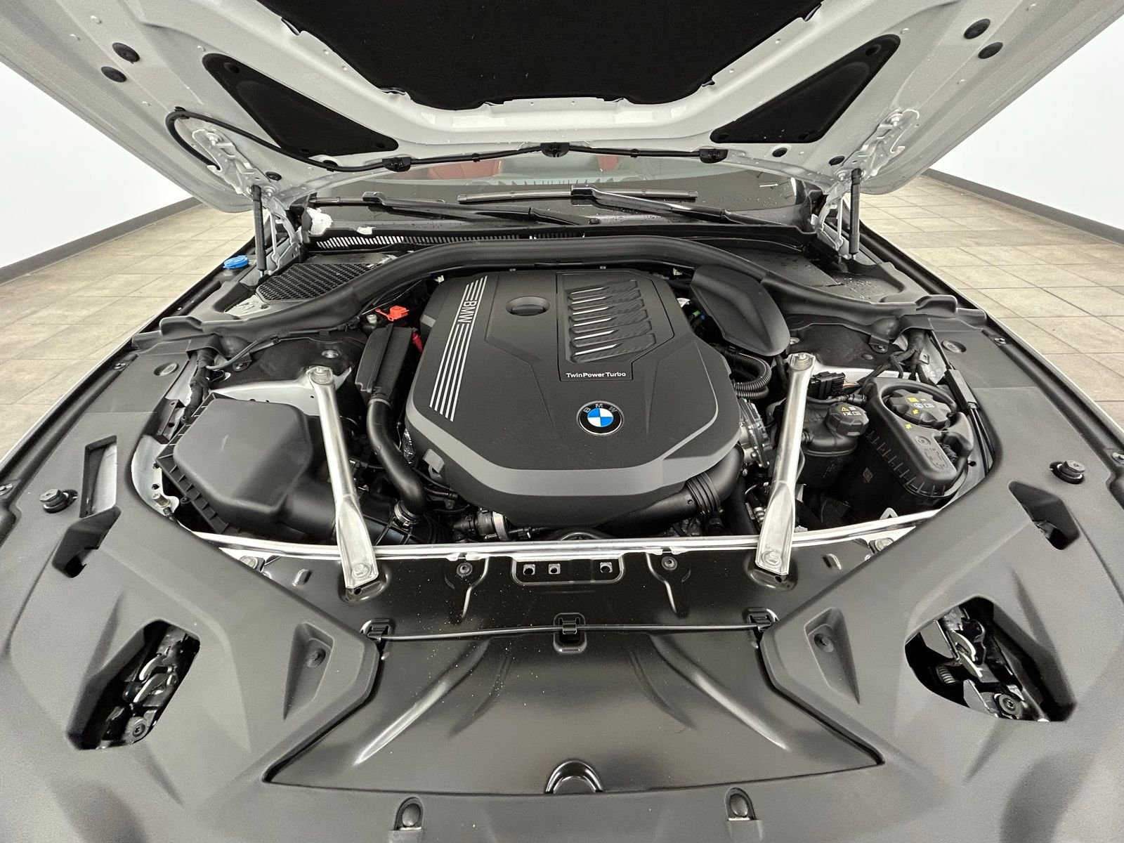 New 2026 Mineral White Metallic BMW 840i image 40