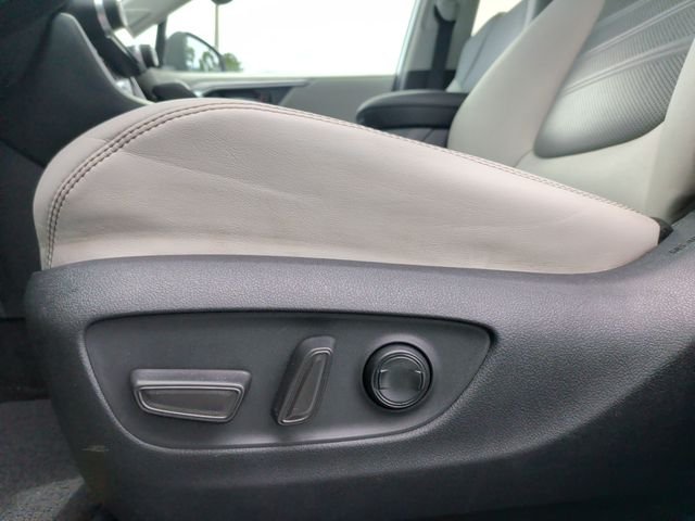 Certified Used 2020 White Toyota Limited image 15