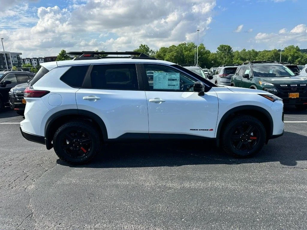New 2026 Everest White Pearl TriCoat Nissan Rock Creek® image 2