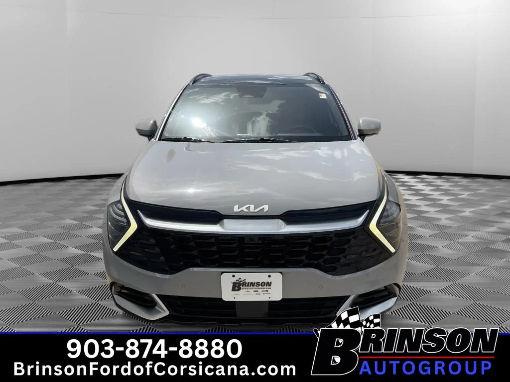 Used 2023 Wolf Gray Kia SX-Prestige image 2