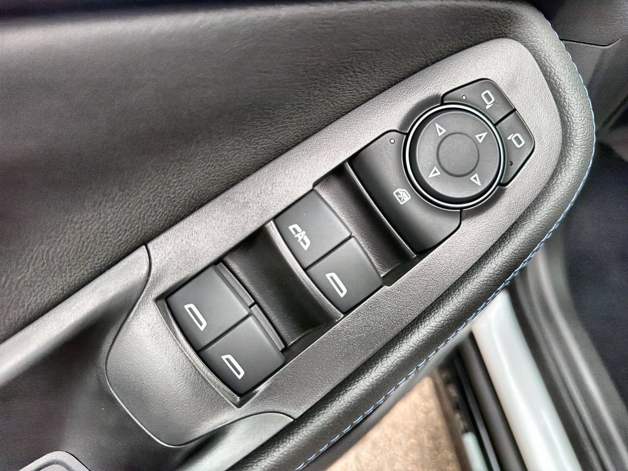 New 2026 Summit White Buick Sport Touring image 19