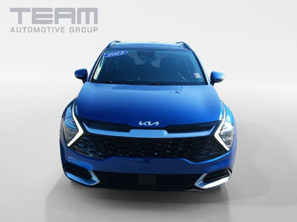 Used 2023 Blue Kia SX image 2