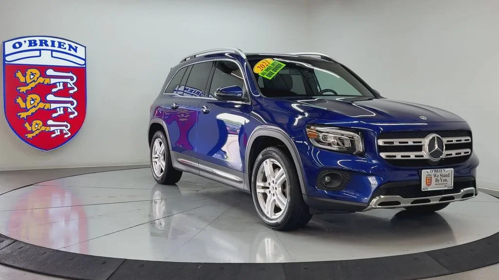 Used 2021  Mercedes-Benz GLB 250 image 2