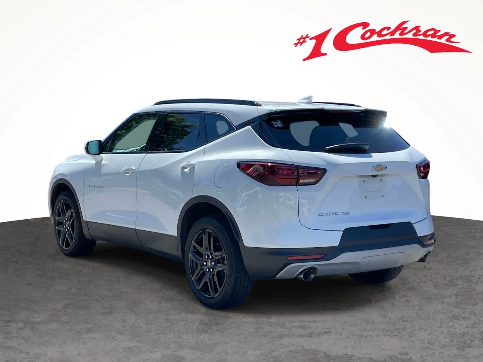 Used 2023 Summit White Chevrolet 3LT image 9