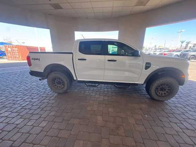 Used 2024 Oxford White Ford XL image 4