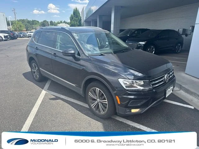 Used 2018 Black Volkswagen 2.0T SEL image 1
