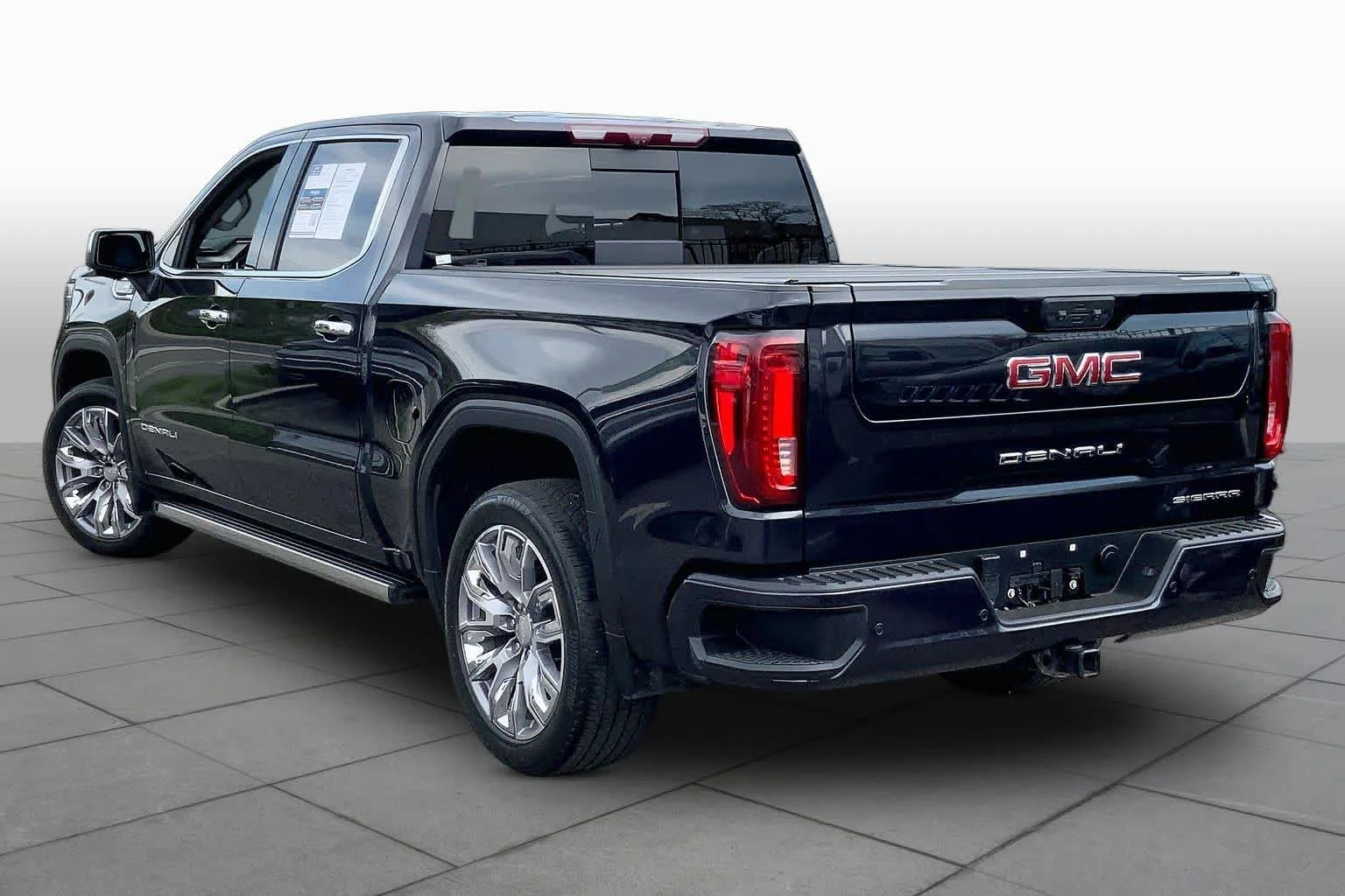 Used 2023 Titanium Rush Metallic GMC Denali image 12