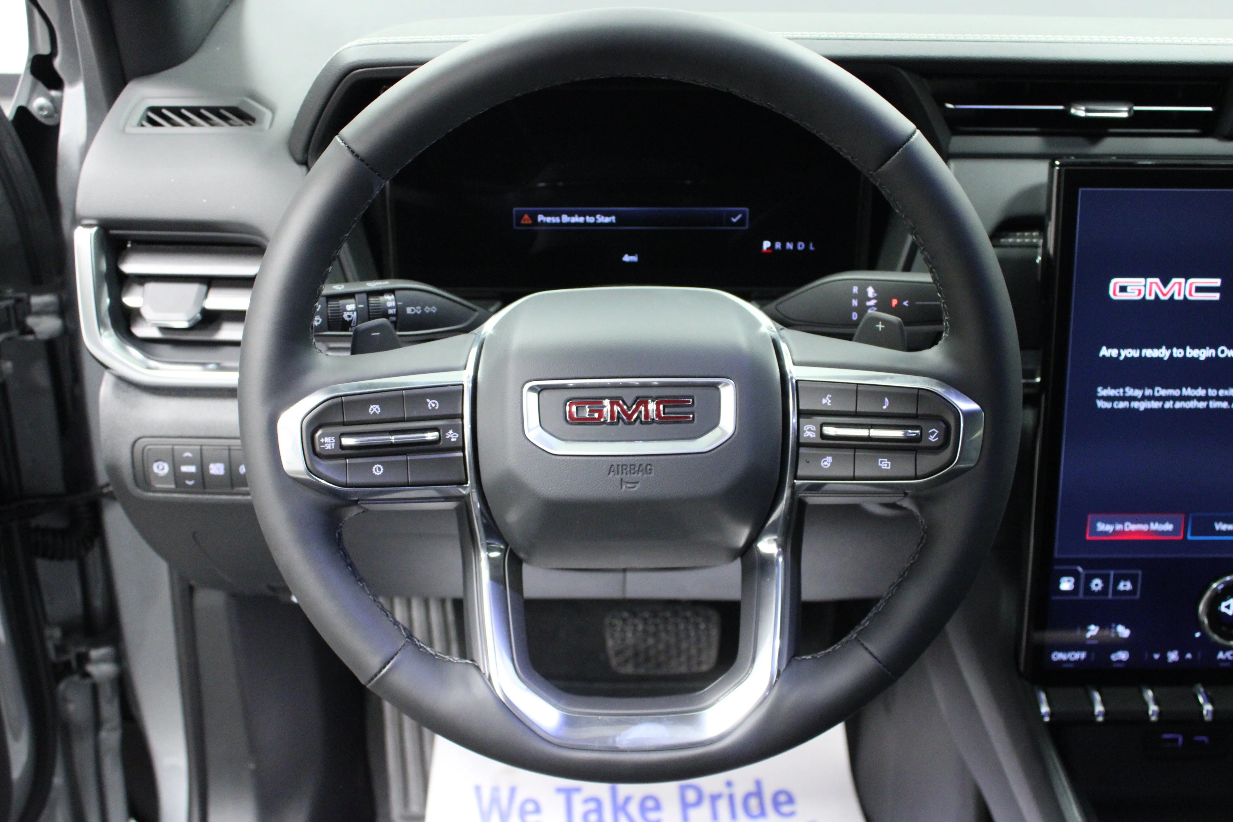New 2027 Sterling Metallic GMC Elevation image 17
