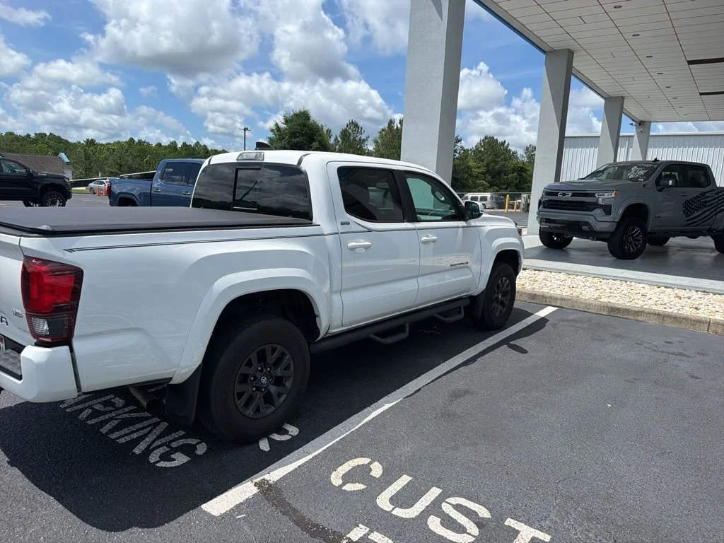 Used 2023 Ice Cap Toyota SR image 6