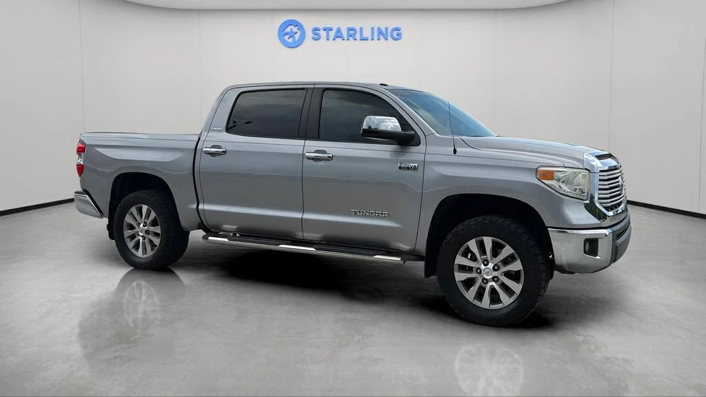 Used 2014  Toyota LTD image 12