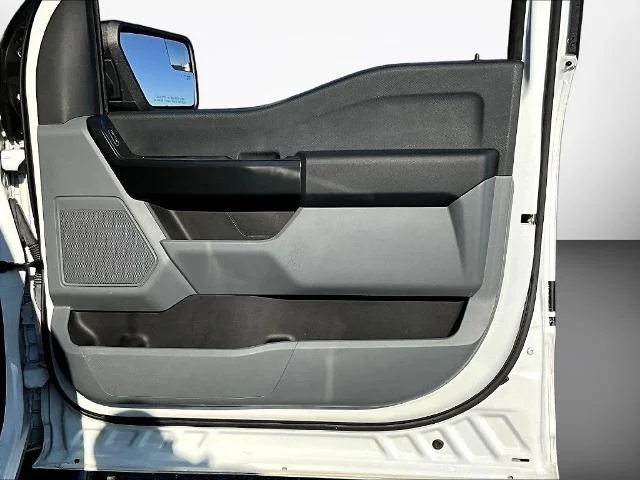 Used 2022 Oxford White Ford XL image 73