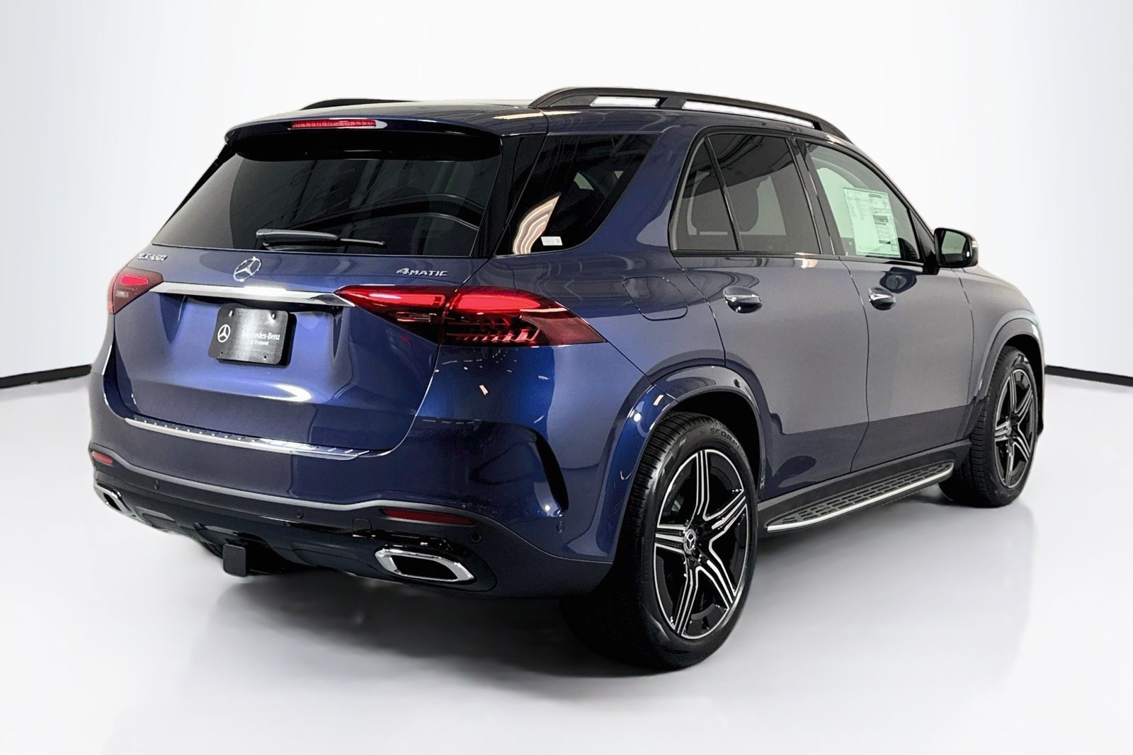New 2026 Twilight Blue Metallic Mercedes-Benz GLE 450 image 5