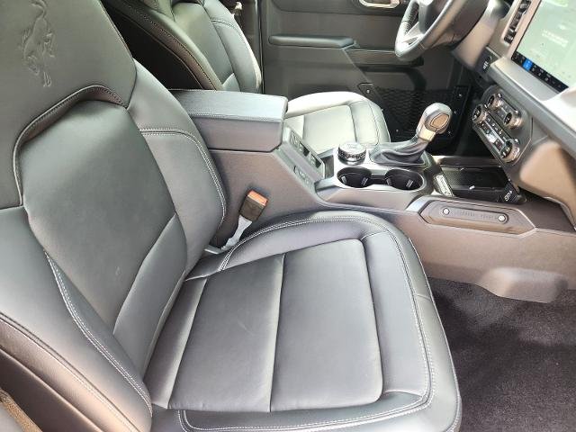 New 2026 Avalanche Gray Ford Outer Banks® image 32