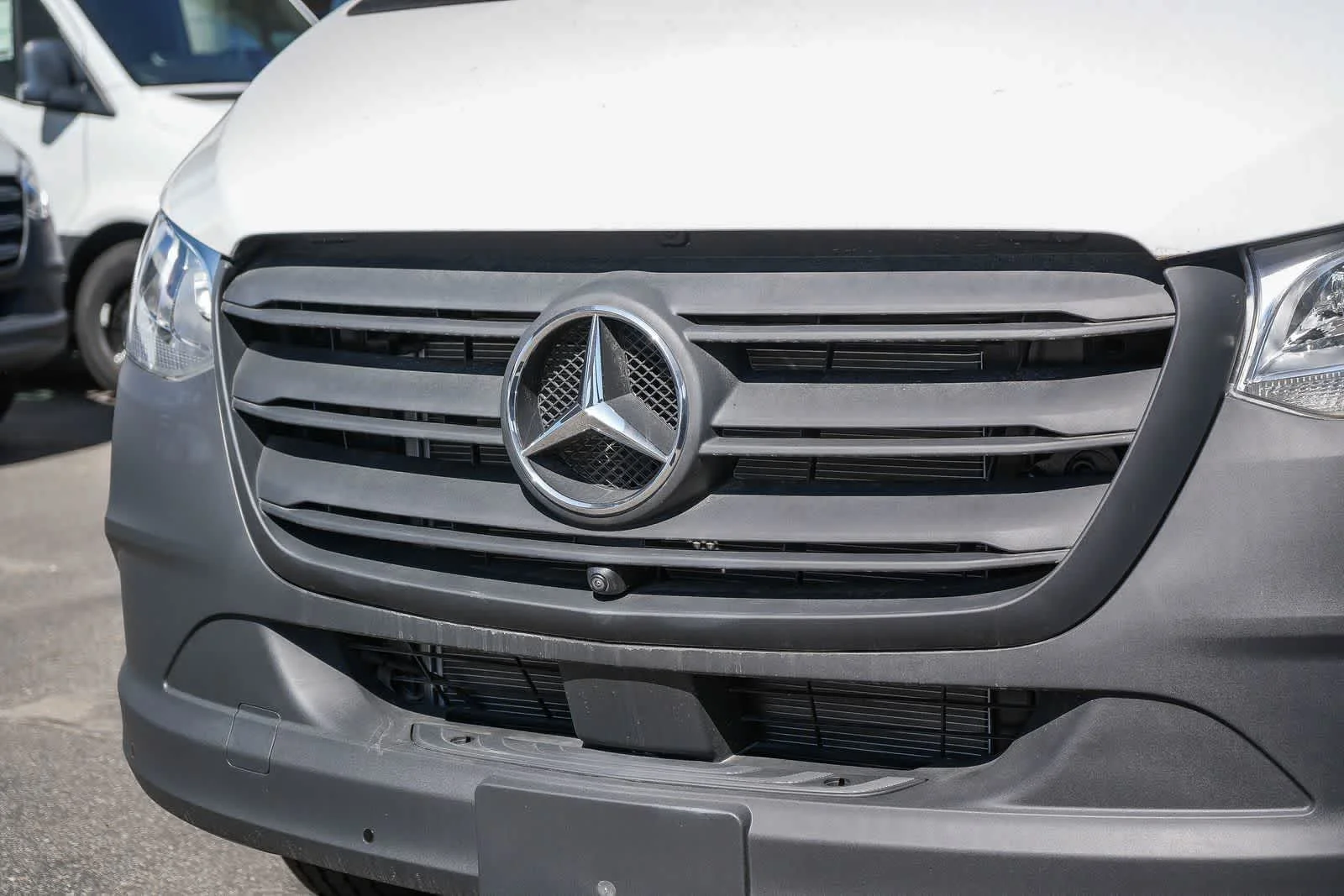 New 2026 Arctic+White Mercedes-Benz Crew 144 WB  RWD 2.0L 4-Cylinder image 42