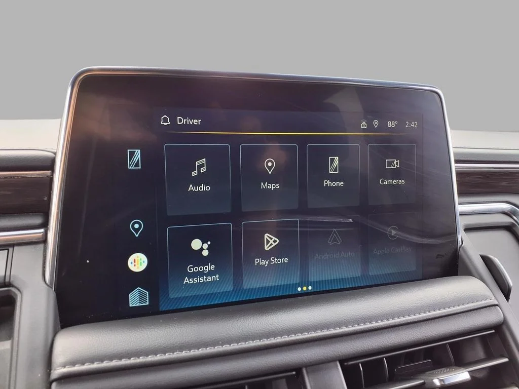 Used 2024 Gray Chevrolet LT image 7