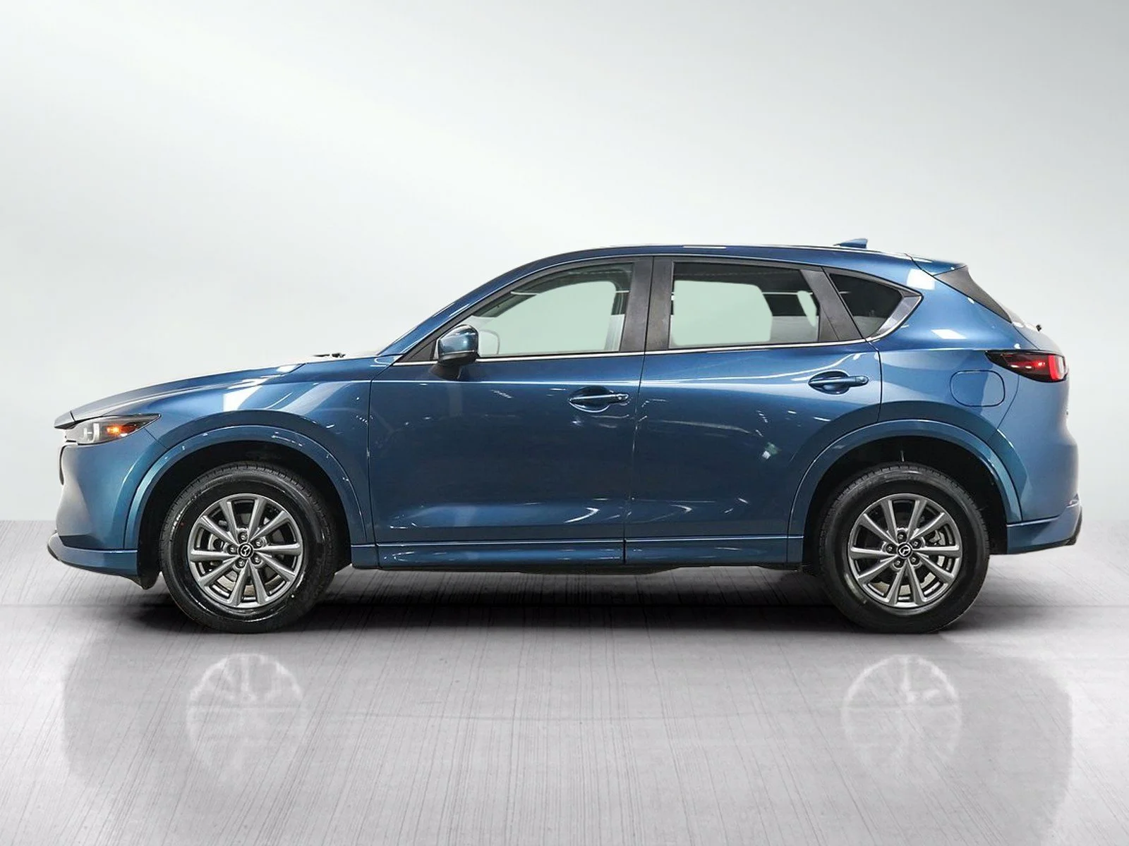 Used 2024 Mazda CX-5 S Select Package with VIN JM3KFBBL0R0478742 for sale in White Bear Lake, Minnesota