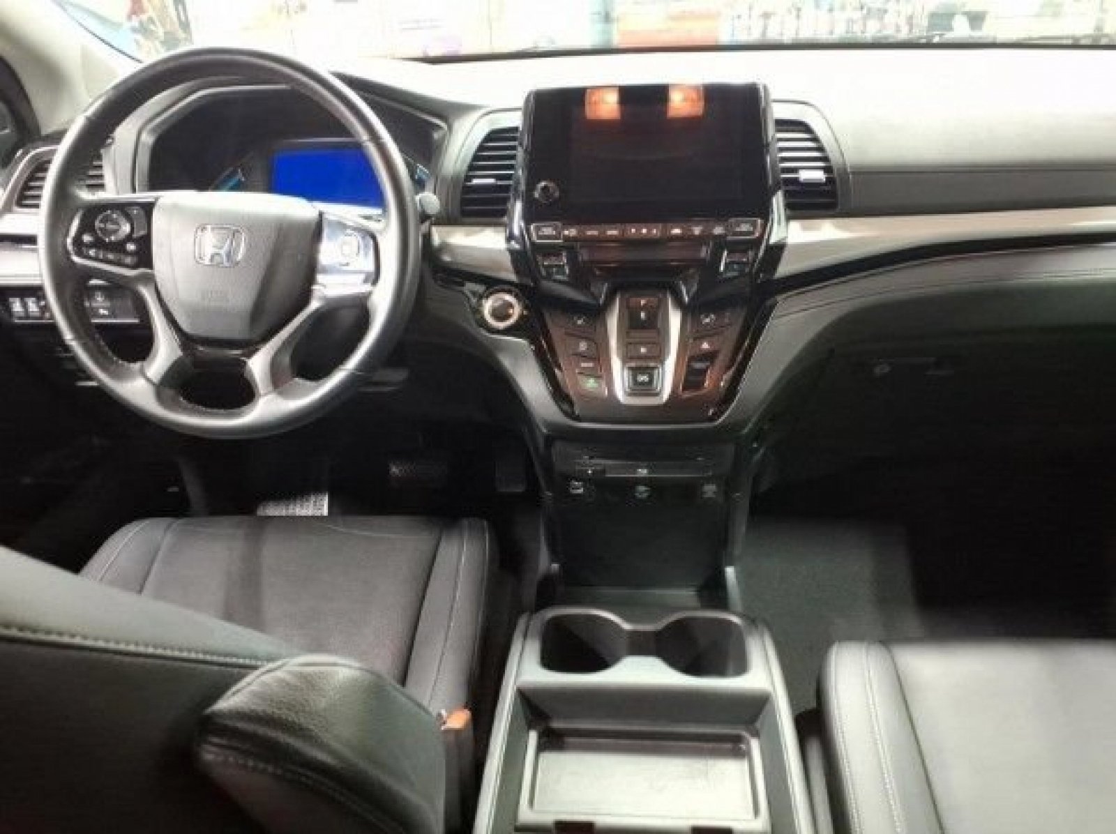 Certified Used 2023 Modern Steel Metallic Honda Touring image 11