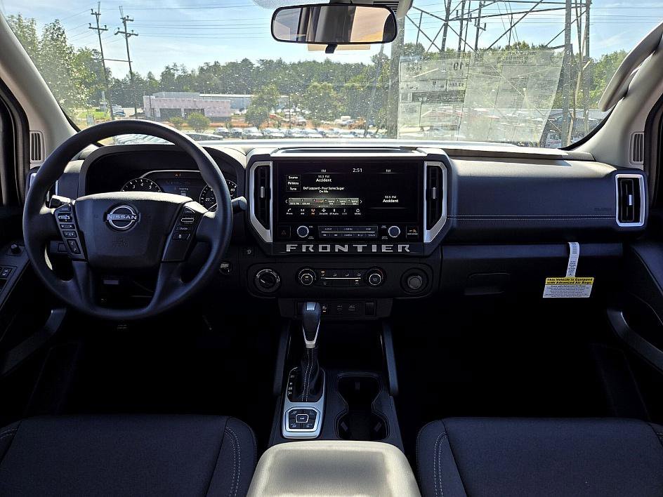 2026 Nissan Frontier SV - Photo 10