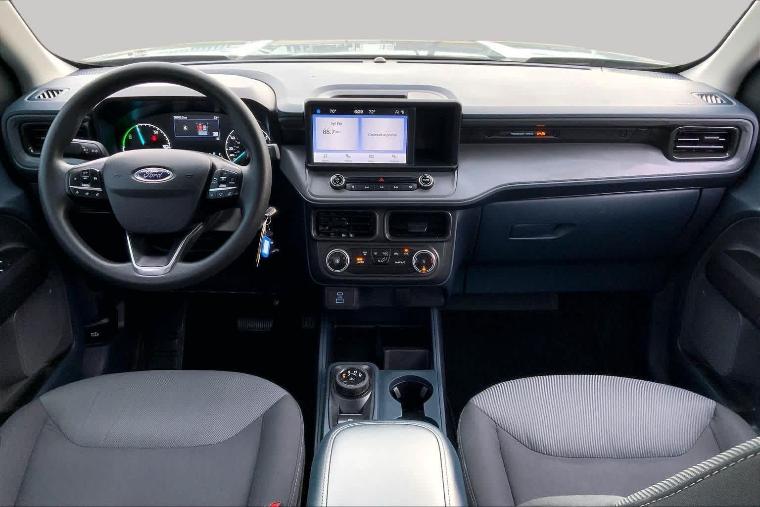 Used 2023 Cactus Gray Ford XL image 16