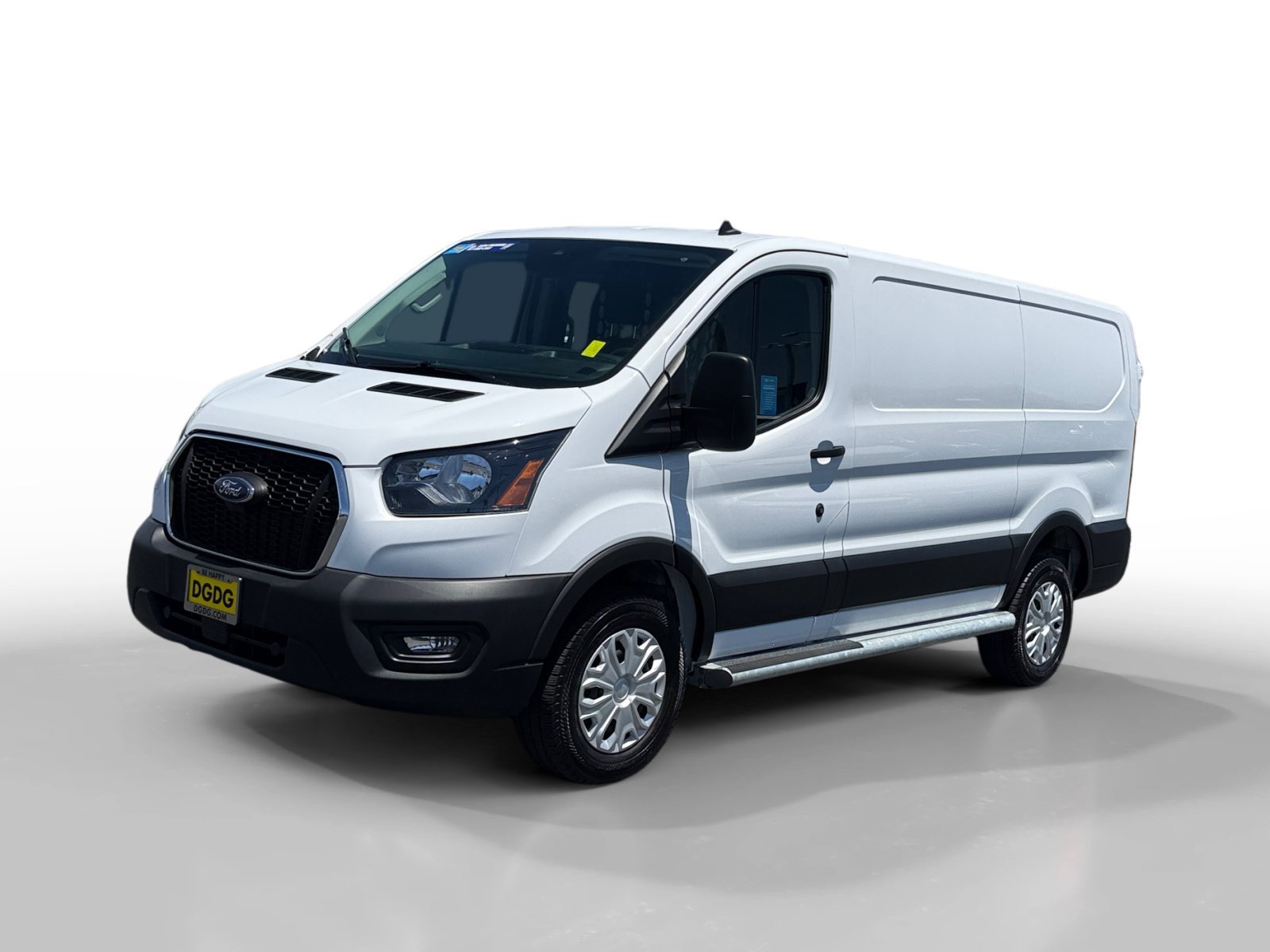 Used 2025 Oxford White Ford Base image 1