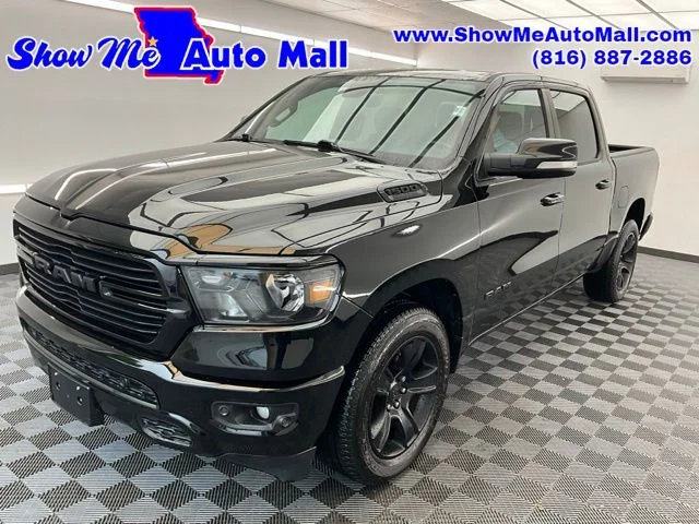 2021 RAM 1500 Big Horn/Lone Star 4x4 Crew Cab 5'7's photo