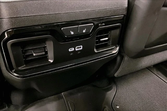 Used 2025 Summit White GMC AT4X image 33