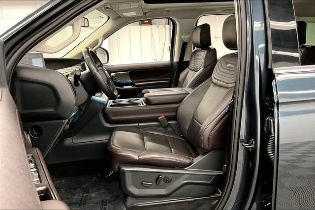 2025 Ford Expedition Platinum - Photo 24
